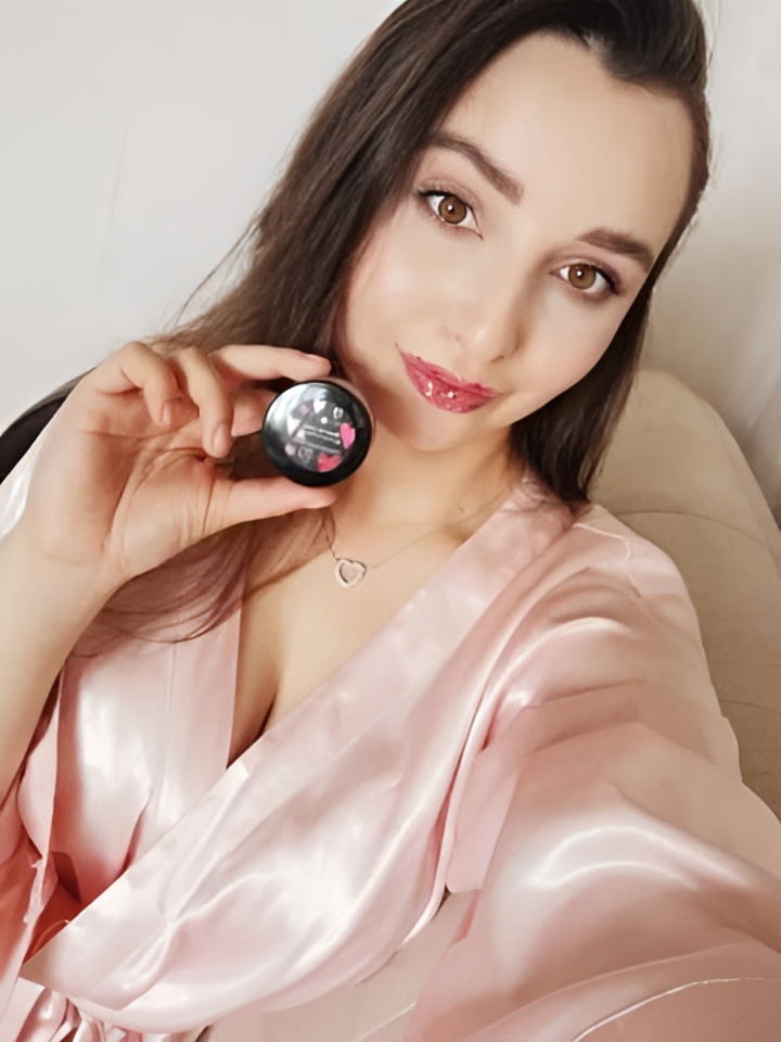 Индивидуалка Эрика, доступна для личного знакомства от 10000 руб