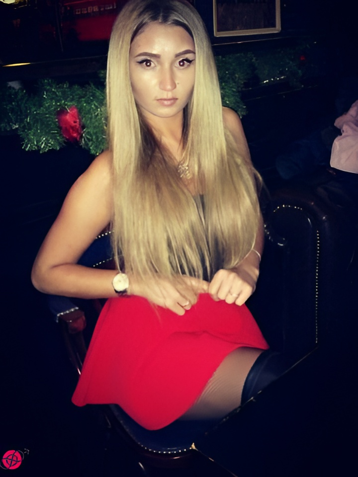 Юлия привлекательная девушка из Наро-фоминска цена от 10000 руб