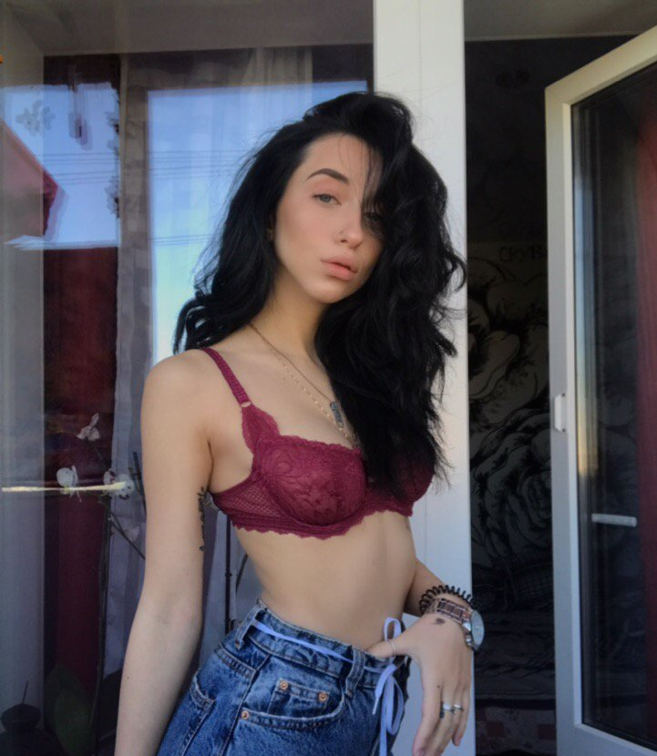 Надюша привлекательная девушка из Наро-фоминска цена от 3000 руб